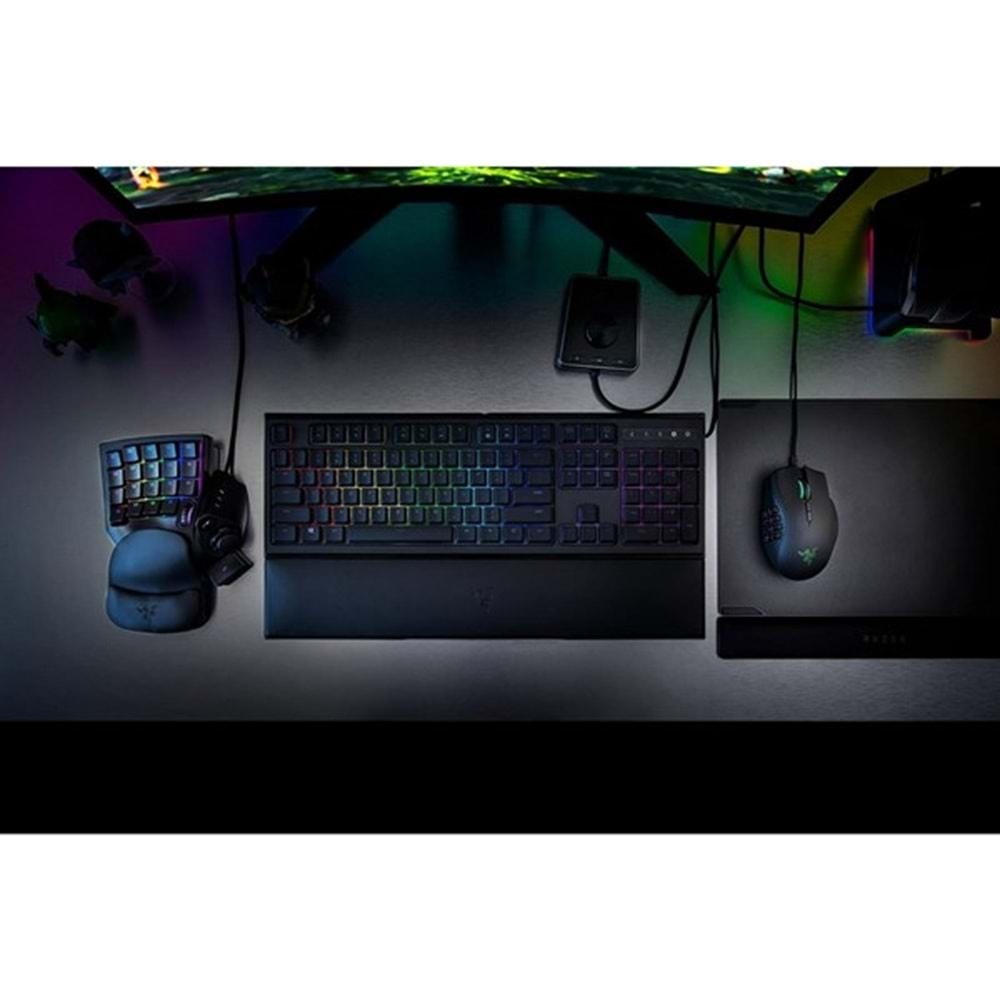 RAZER TARTARUS V2 RGB Siyah Oyun Konsolu