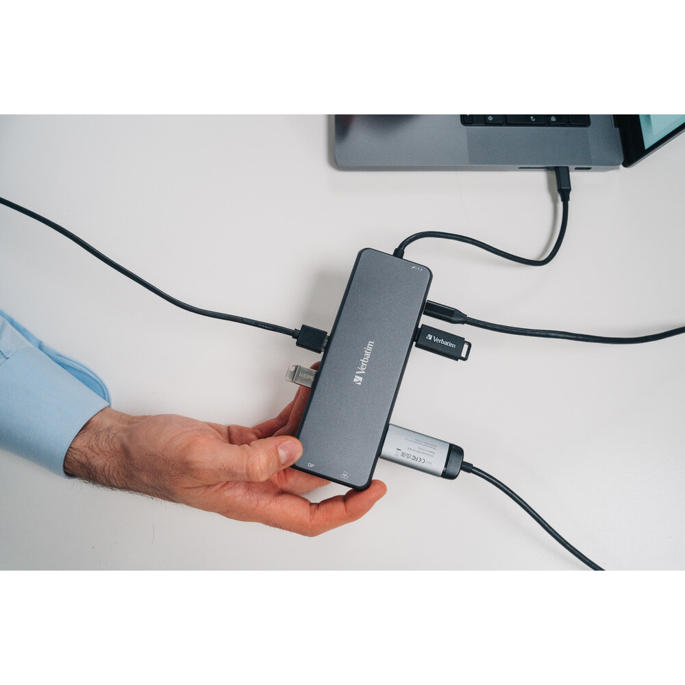 VERBATIM CMH-05 USB-C Pro 5 Port Çok Bağlantı Noktalı Dock